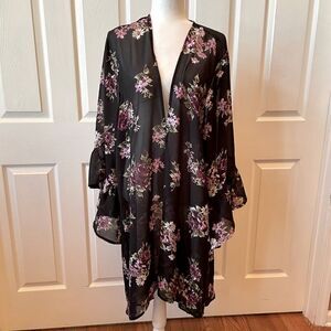 BLACK WITH PURPLE ROSES & BUTTERFLY SLEEVES CREPE DUSTER SIZE 2X BY LIVE 4 TRUTH
